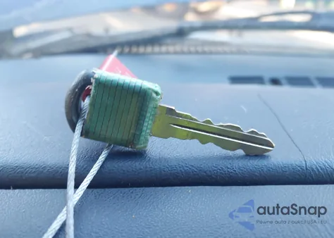 1996 Chevrolet Gmt-400 K1500 from USA, damaged, VIN 2GCEK19R2T1164298